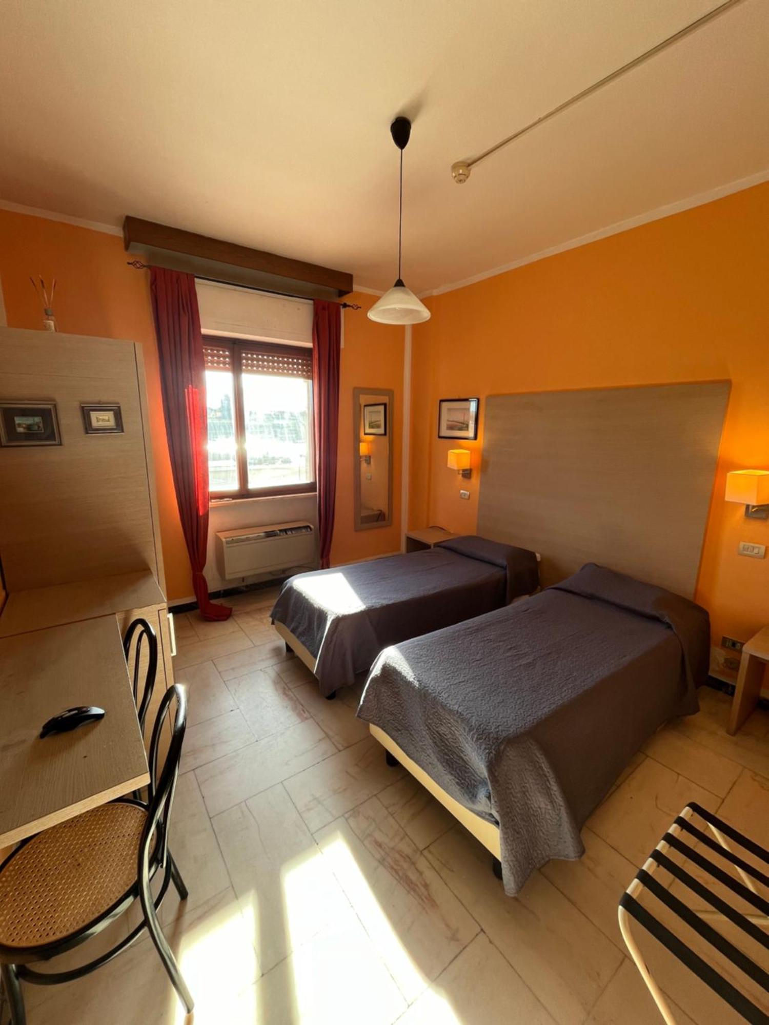Hotel L'Approdo Brindisi Eksteriør billede